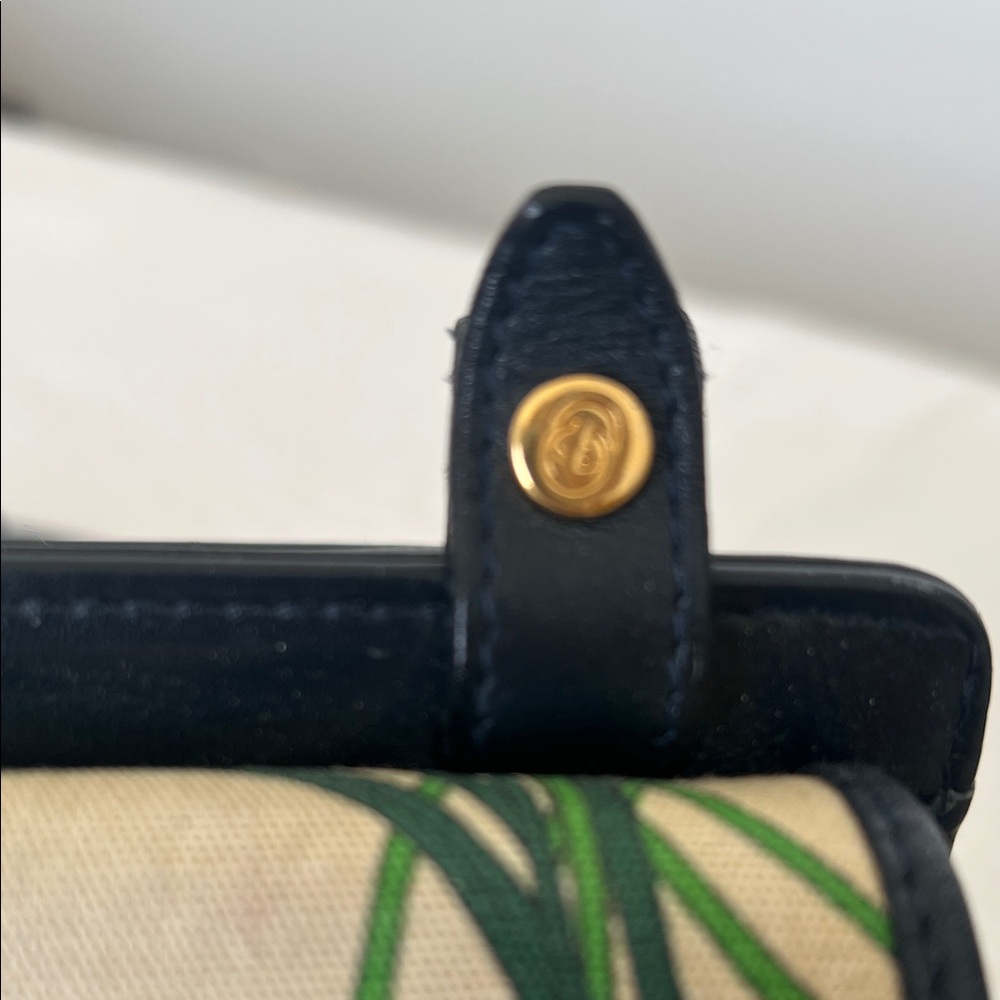 Gucci Floral Print Crossbody Vintage Bag - Picture 4 of 12